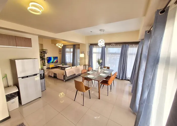 2br Large -93sqm -12pax -pet -free Parking -picc,moa,wtc,ccp * Manila