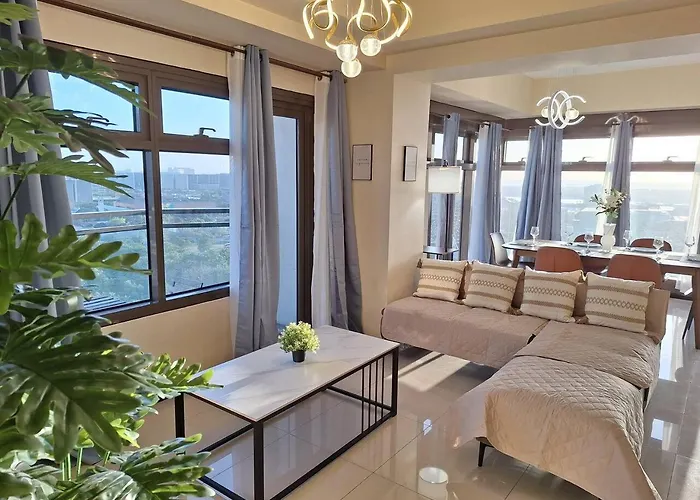 2br Large -93sqm -12pax -pet -free Parking -picc,moa,wtc,ccp Apartamento Manila