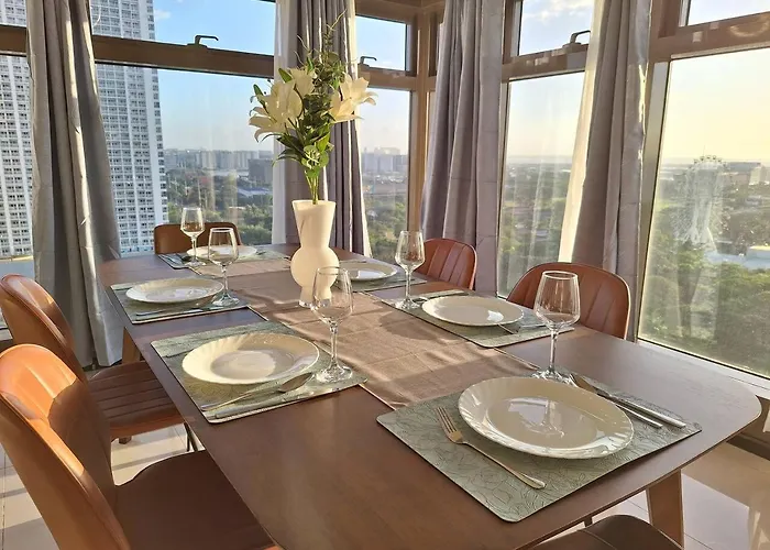2br Large -93sqm -12pax -pet -free Parking -picc,moa,wtc,ccp * Manila