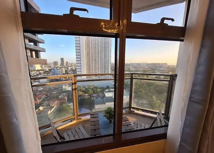 2br Large -93sqm -12pax -pet -free Parking -picc,moa,wtc,ccp
