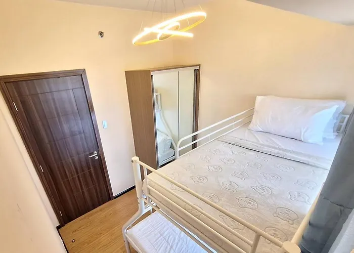 2br Large -93sqm -12pax -pet -free Parking -picc,moa,wtc,ccp Apartamento *
