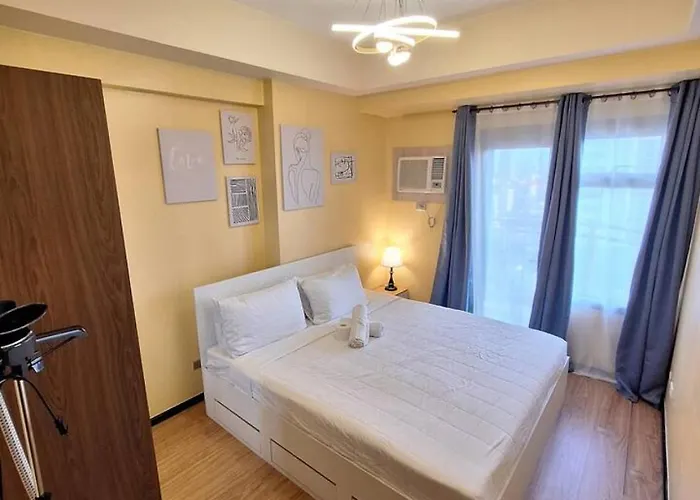2br Large -93sqm -12pax -pet -free Parking -picc,moa,wtc,ccp Apartamento