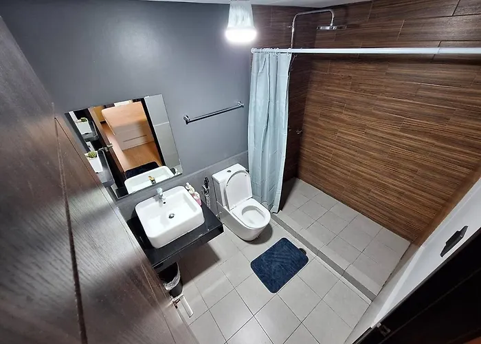 2br Large -93sqm -12pax -pet -free Parking -picc,moa,wtc,ccp