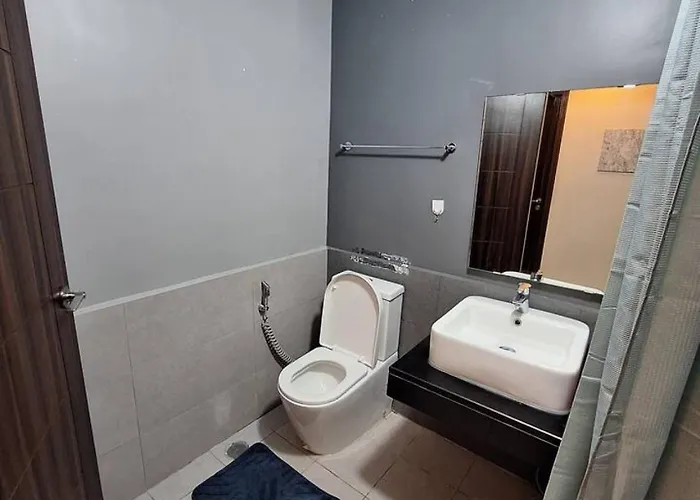 2br Large -93sqm -12pax -pet -free Parking -picc,moa,wtc,ccp Apartamento *