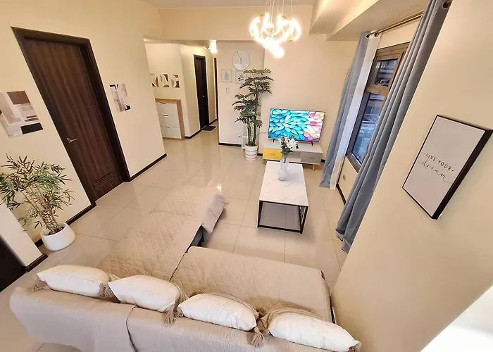 Apartamento 2br Large -93sqm -12pax -pet -free Parking -picc,moa,wtc,ccp