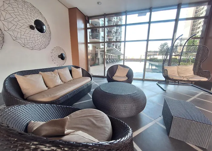Apartamento 2br Large -93sqm -12pax -pet -free Parking -picc,moa,wtc,ccp